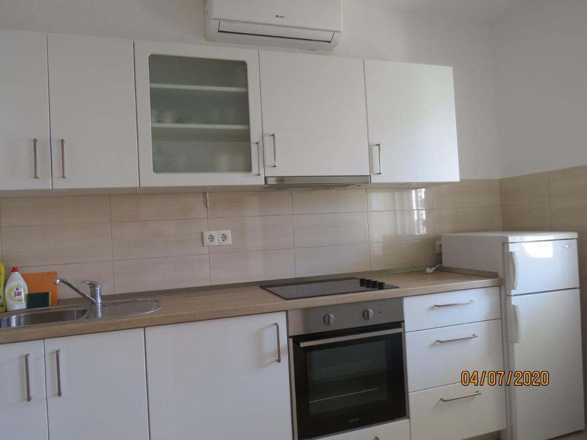 Apartments Prosperina Хвар Экстерьер фото
